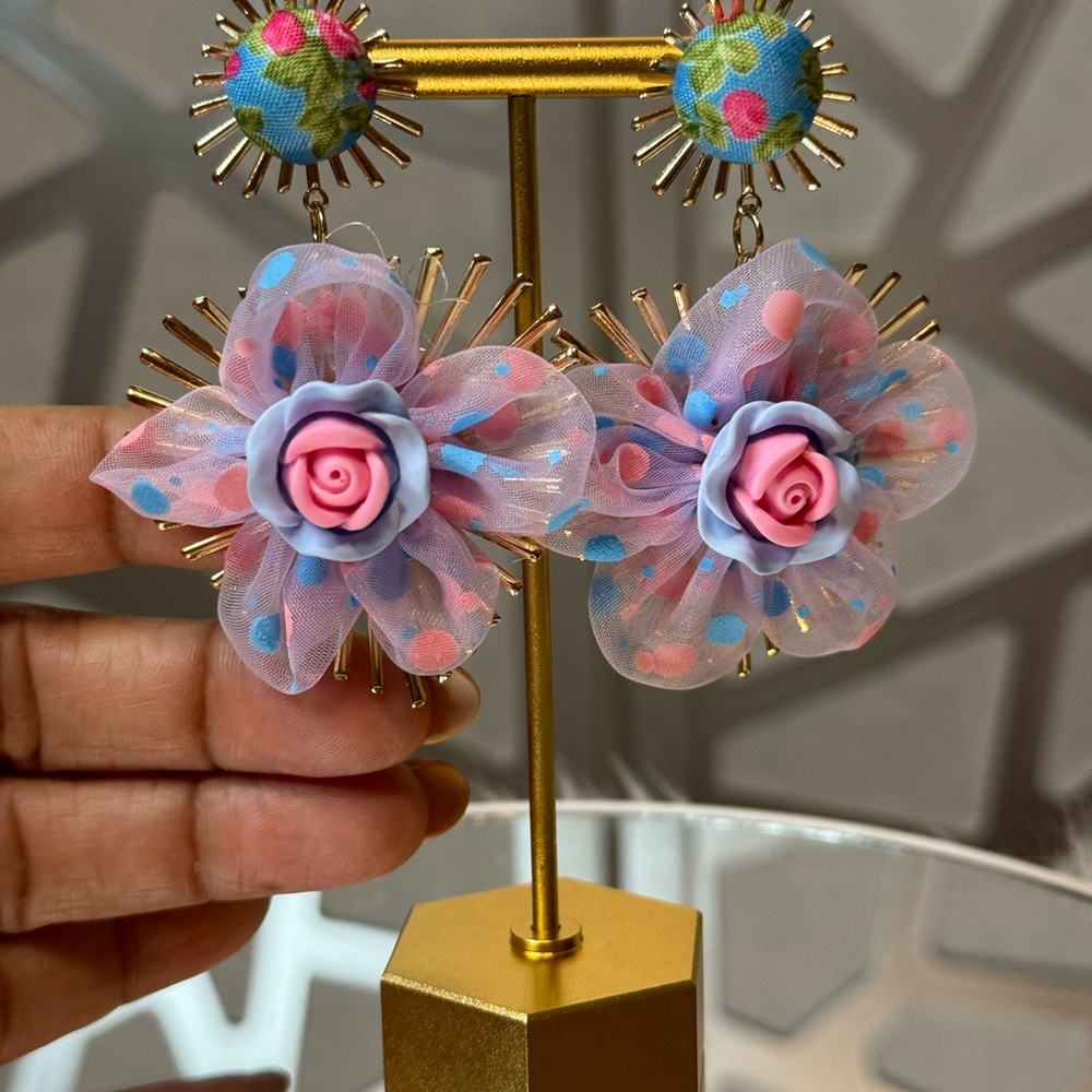 New Arrivals! Gorgeous Flower Drop Earring